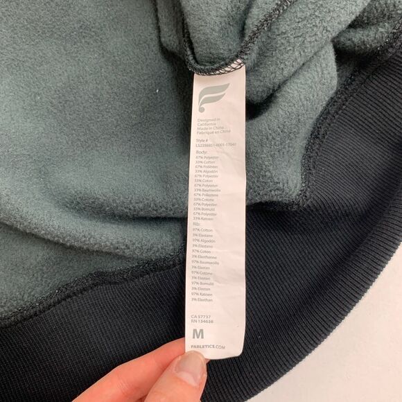 Fabletics Sweatshirt Womens M Medium Black Cozy Fleece Lined Cutout Sweater - Picture 11 of 14